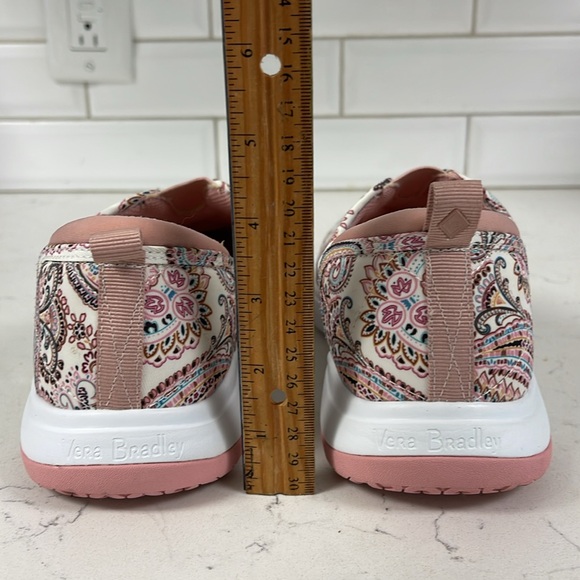 Vera Bradley VB Cloud 2-Mile Slip-On Shoe Sand Paisley Size 8 - Picture 6 of 16